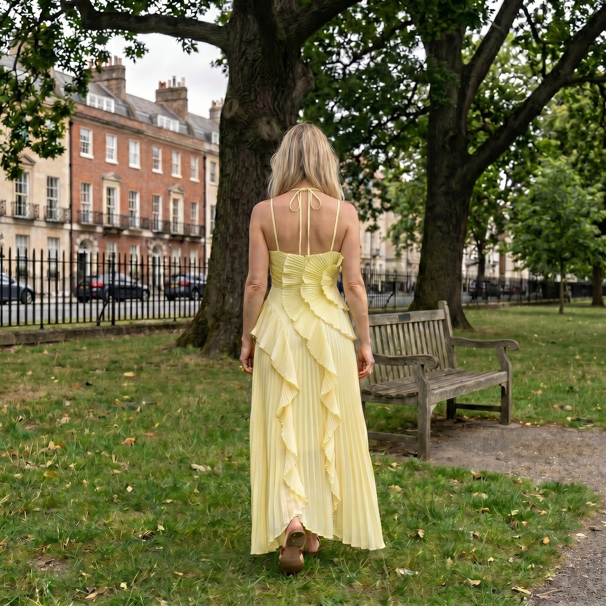 Leonora - Vestido Plisado con Volantes Elegante – detalle 24 – Lena Rodríguez