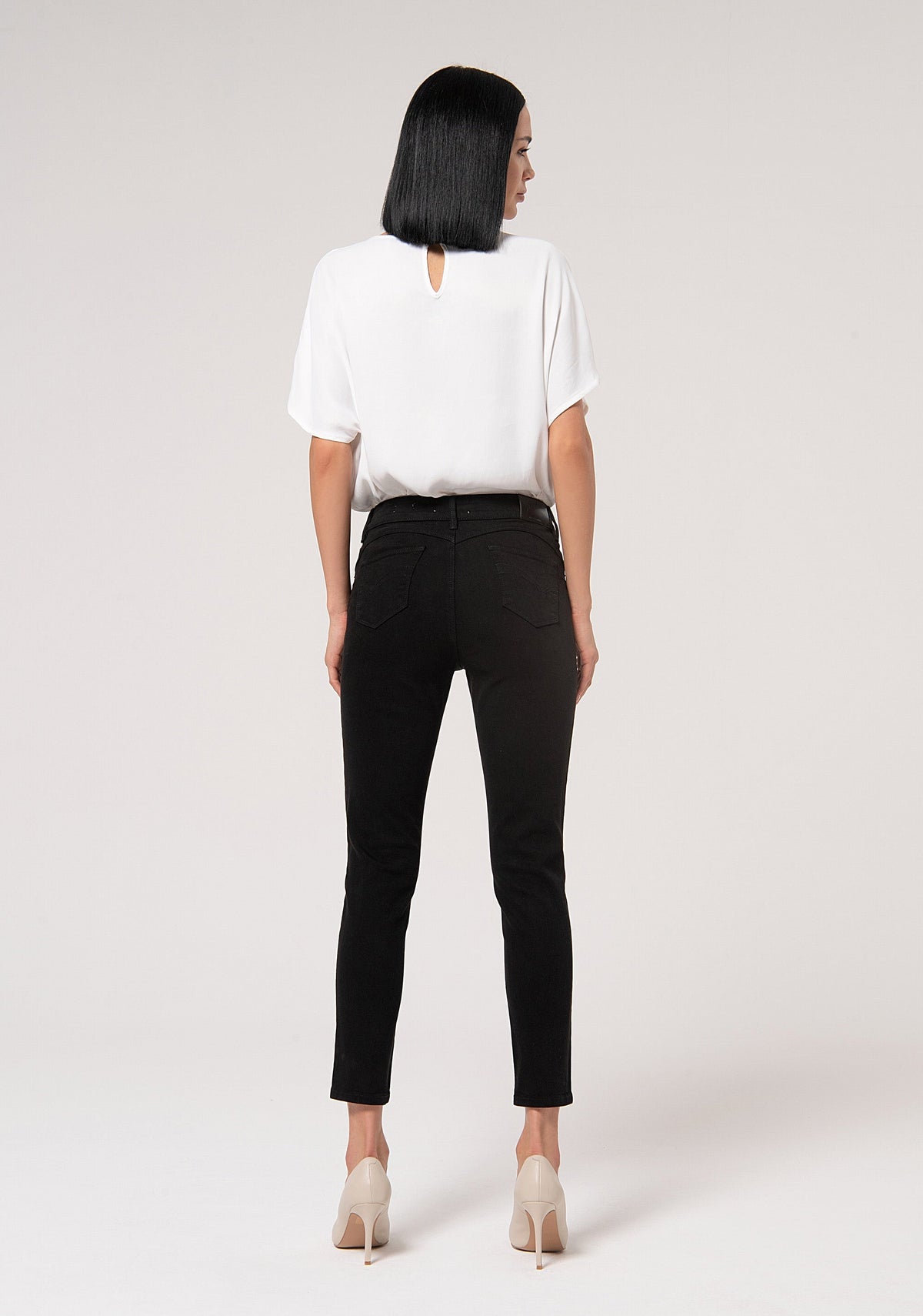 Gloria - Pantalón Slim de Algodón con Efecto Perfect Shape, vista 3 – Lena Rodríguez