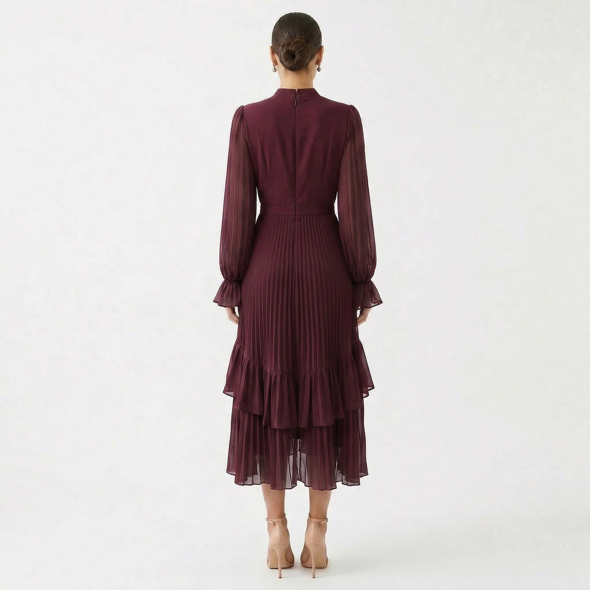 Mariana - Vestido Plisado con Mangas Fluidas y Volantes Asimétricos, vista 8 – Lena Rodríguez