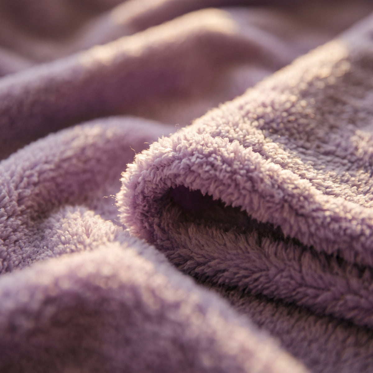 Mono Osito Marta Lila, vista 2 – Lena Rodríguez