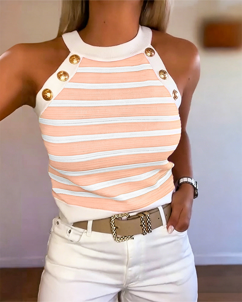 Milagros - Top de Rayas con Escote Halter y Botones Dorados – detalle 18 – Lena Rodríguez